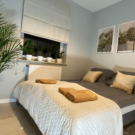 Apartament Plaza Park Przemysl Bagian luar foto